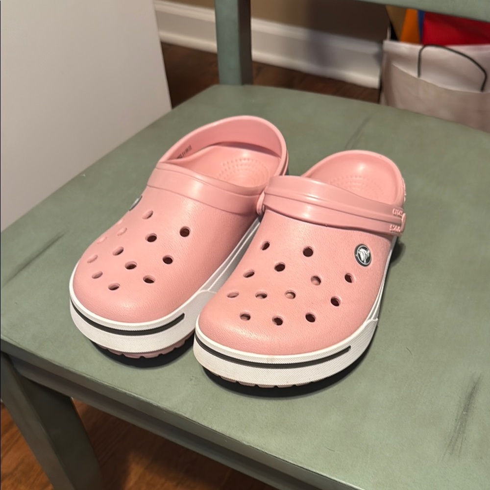 EUC Pink Cros